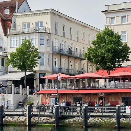 Apartman Johouse 14 *